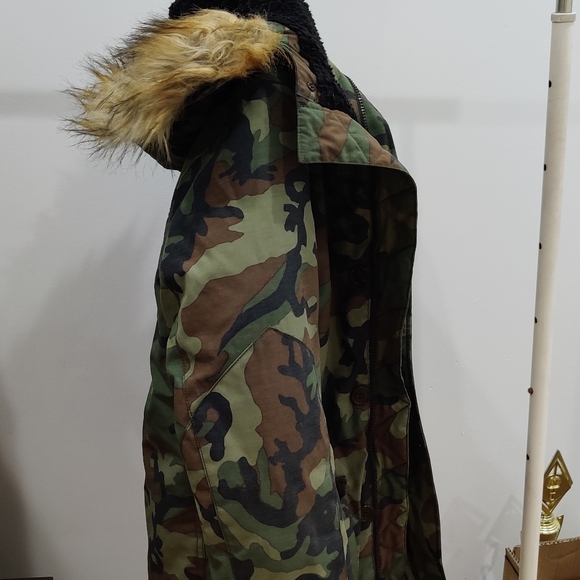 XSmall J.Crew Green Camo Parka - Picture 7 of 9